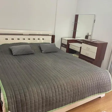 Tirana Home Apartment *